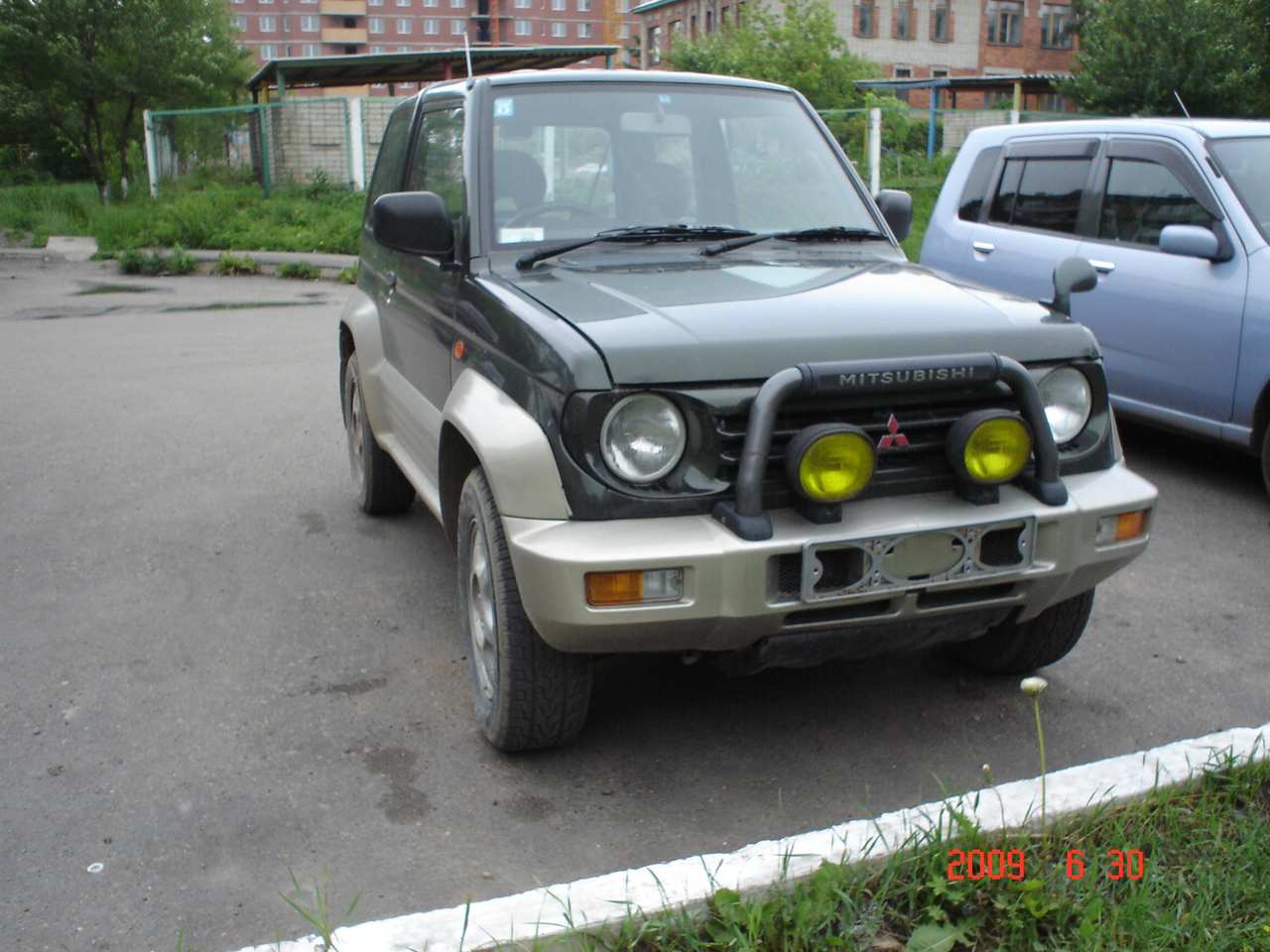 1995 Mitsubishi Pajero Junior