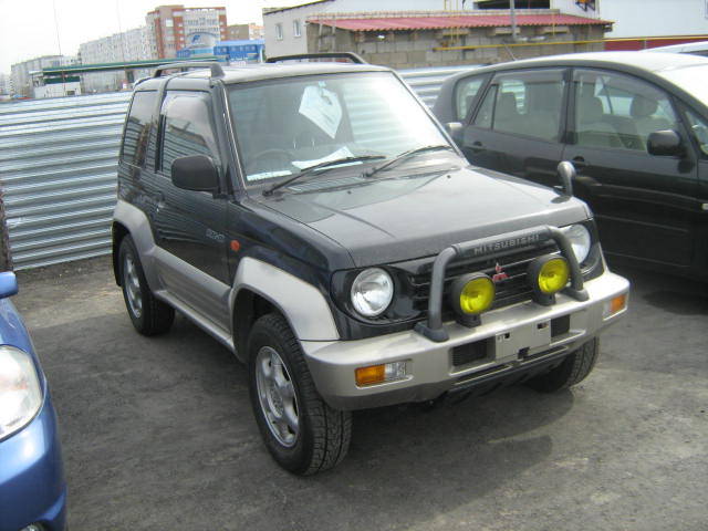 1995 Mitsubishi Pajero Junior