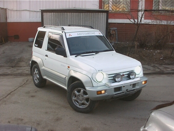 1996 Mitsubishi Pajero Junior