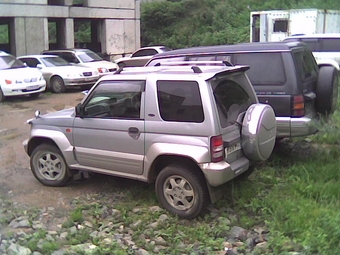 1996 Mitsubishi Pajero Junior
