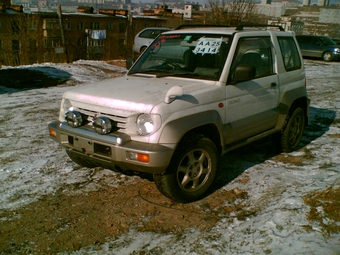 1996 Mitsubishi Pajero Junior