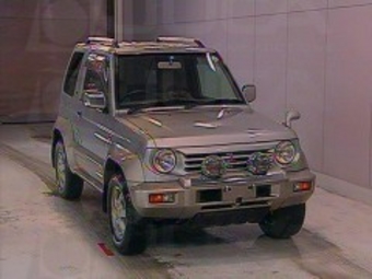 Pajero Junior