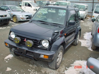 Pajero Junior