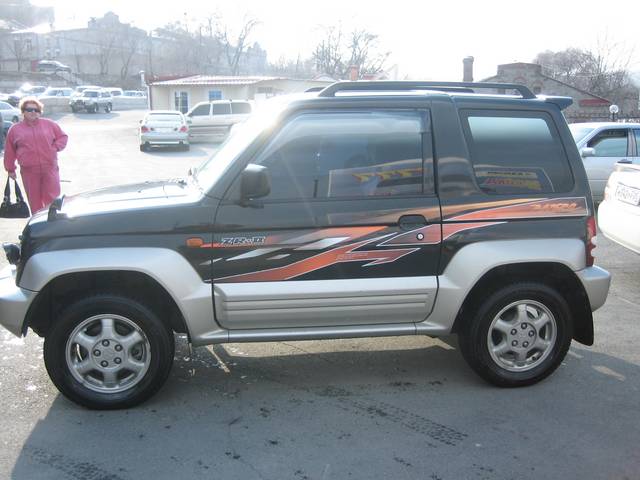 1996 Mitsubishi Pajero Junior