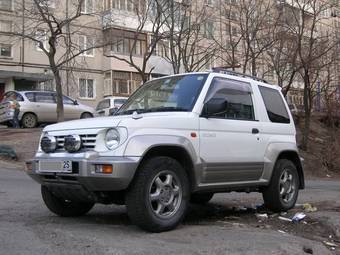 1996 Mitsubishi Pajero Junior