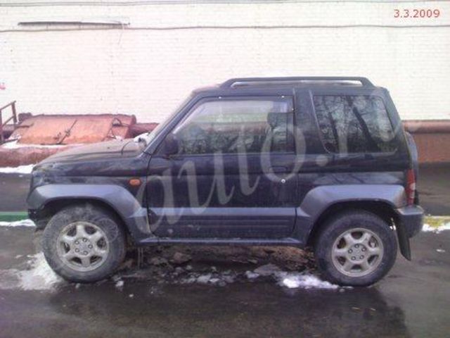 1996 Mitsubishi Pajero Junior