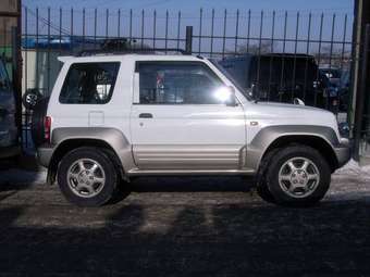 Pajero Junior