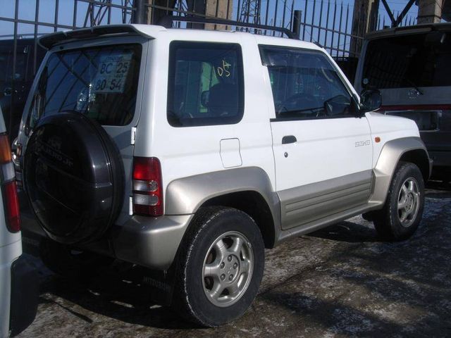 1996 Mitsubishi Pajero Junior