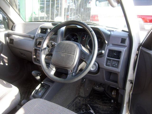 1996 Mitsubishi Pajero Junior