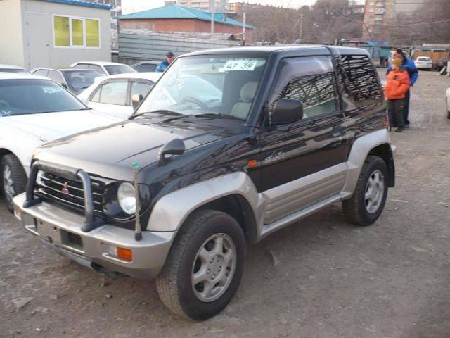 1996 Mitsubishi Pajero Junior