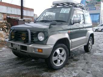 Pajero Junior