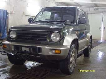 Pajero Junior