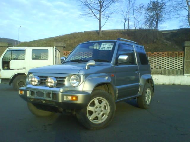 1996 Mitsubishi Pajero Junior