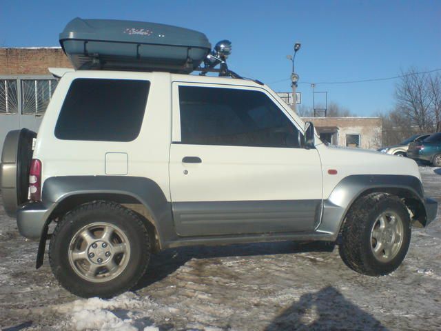 1996 Mitsubishi Pajero Junior