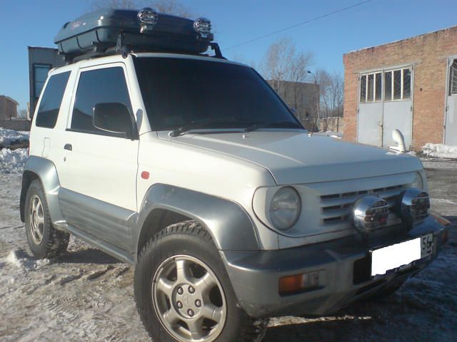 1996 Mitsubishi Pajero Junior