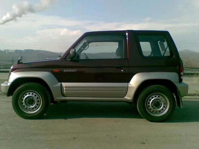 1996 Mitsubishi Pajero Junior