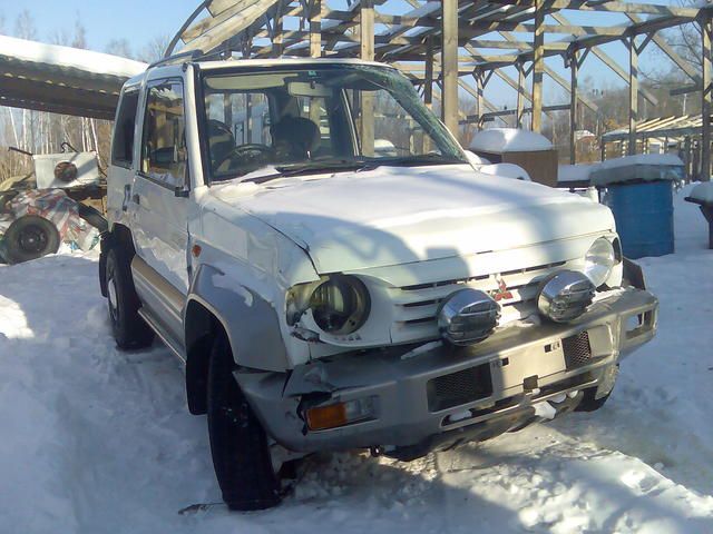 1996 Mitsubishi Pajero Junior