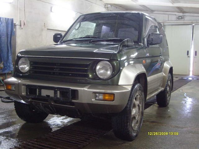 1996 Mitsubishi Pajero Junior