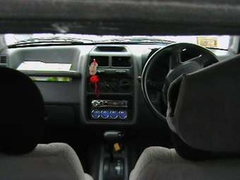 1996 Mitsubishi Pajero Junior Pics