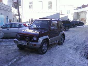 1996 Mitsubishi Pajero Junior Pics