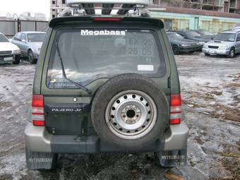 1996 Mitsubishi Pajero Junior Photos