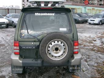 1996 Mitsubishi Pajero Junior Pics