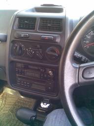1996 Mitsubishi Pajero Junior Photos