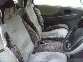 1996 Mitsubishi Pajero Junior Images