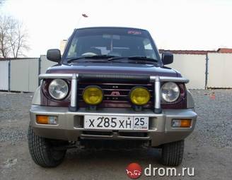 1996 Mitsubishi Pajero Junior Photos