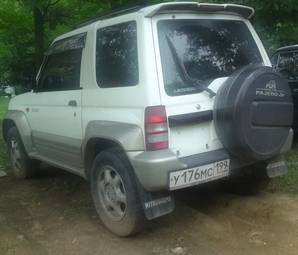 1996 Mitsubishi Pajero Junior Photos