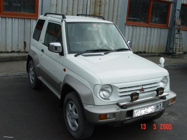 1997 Mitsubishi Pajero Junior