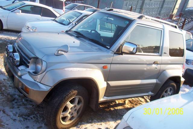 1997 Mitsubishi Pajero Junior