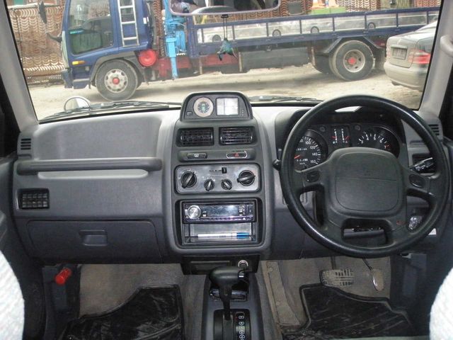 1997 Mitsubishi Pajero Junior