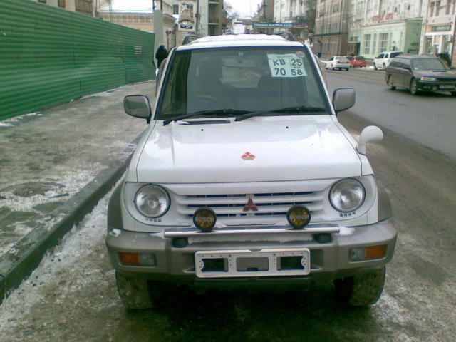 1997 Mitsubishi Pajero Junior