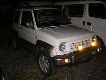 1997 Mitsubishi Pajero Junior