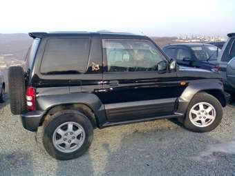 Pajero Junior