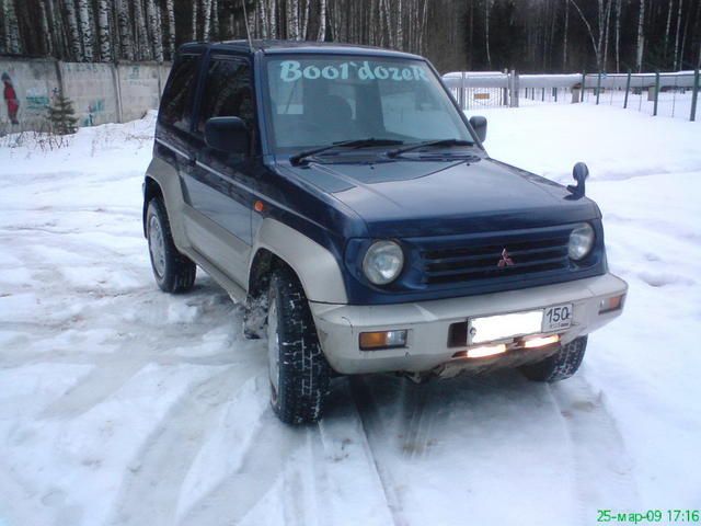 1997 Mitsubishi Pajero Junior