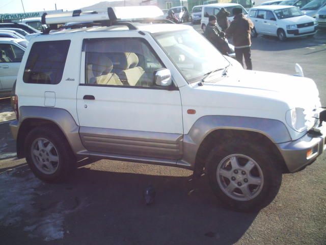 1997 Mitsubishi Pajero Junior