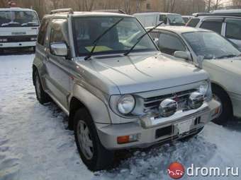 Pajero Junior