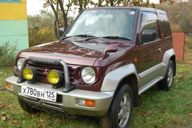 1997 Mitsubishi Pajero Junior