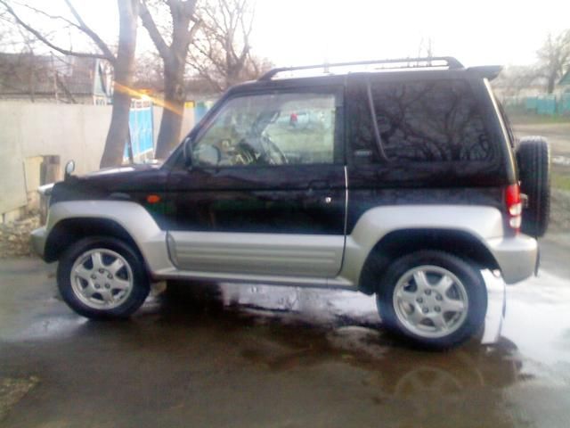 1997 Mitsubishi Pajero Junior