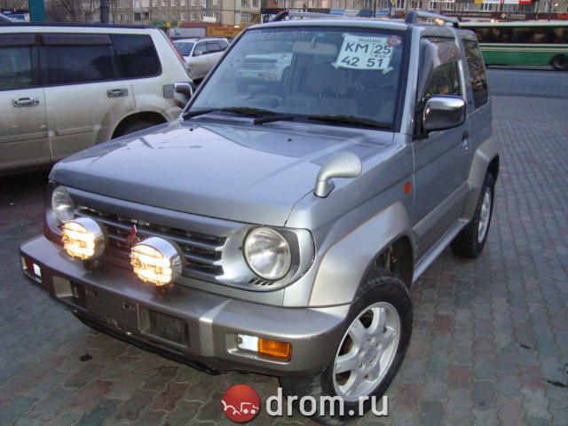 1997 Mitsubishi Pajero Junior