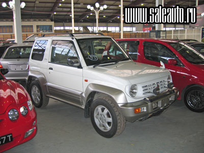 1997 Mitsubishi Pajero Junior Pics