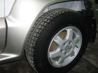 1997 Mitsubishi Pajero Junior Photos