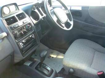 1997 Mitsubishi Pajero Junior Pictures