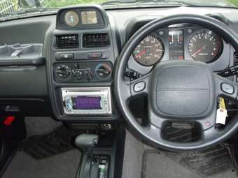 1997 Mitsubishi Pajero Junior Pics