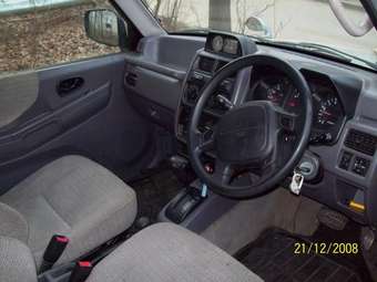 1997 Mitsubishi Pajero Junior Pictures