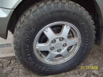 1997 Mitsubishi Pajero Junior Pictures