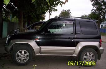 1997 Mitsubishi Pajero Junior Photos