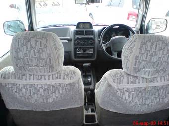 1997 Mitsubishi Pajero Junior Photos